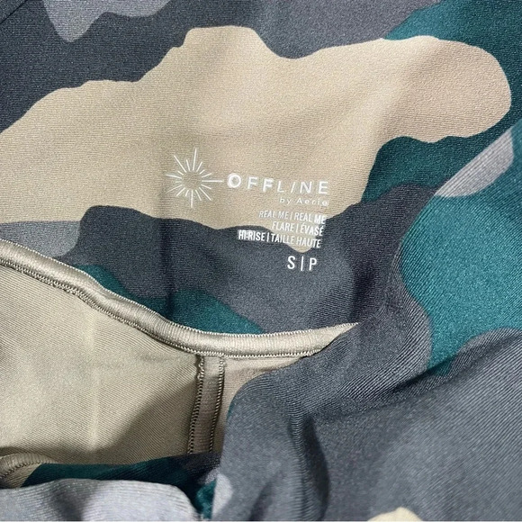 New Offline Aerie Hi Rise Flare Ruched Front Leggings Camouflage - Picture 6 of 10